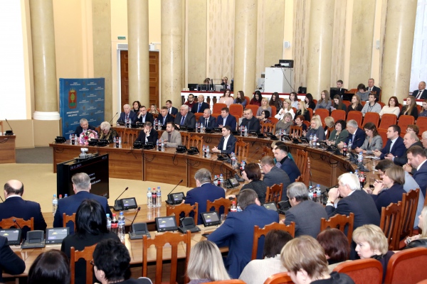 Председатель Контрольно-счетной палаты Липецкой области В.И. Бербенец принял участие в публичных слушаниях по проекту бюджета на 2020 год и плановый период 2021 и 2022 годов