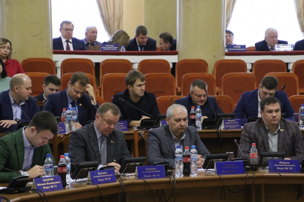 Председатель Контрольно-счетной палаты Липецкой области принял участие в сессии Липецкого областного Совета депутатов